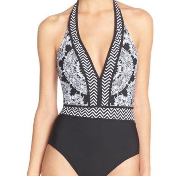 Red Carter Mio Medaillon Swimsuit